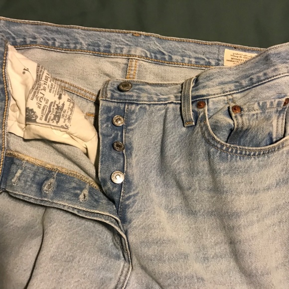 Levi wedgie straight leg jean - Picture 3 of 6